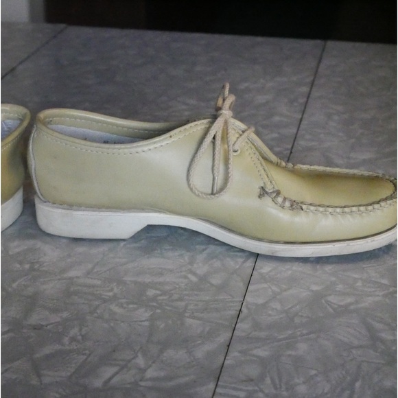 Lace up Sperry boat shoes - Picture 2 of 2